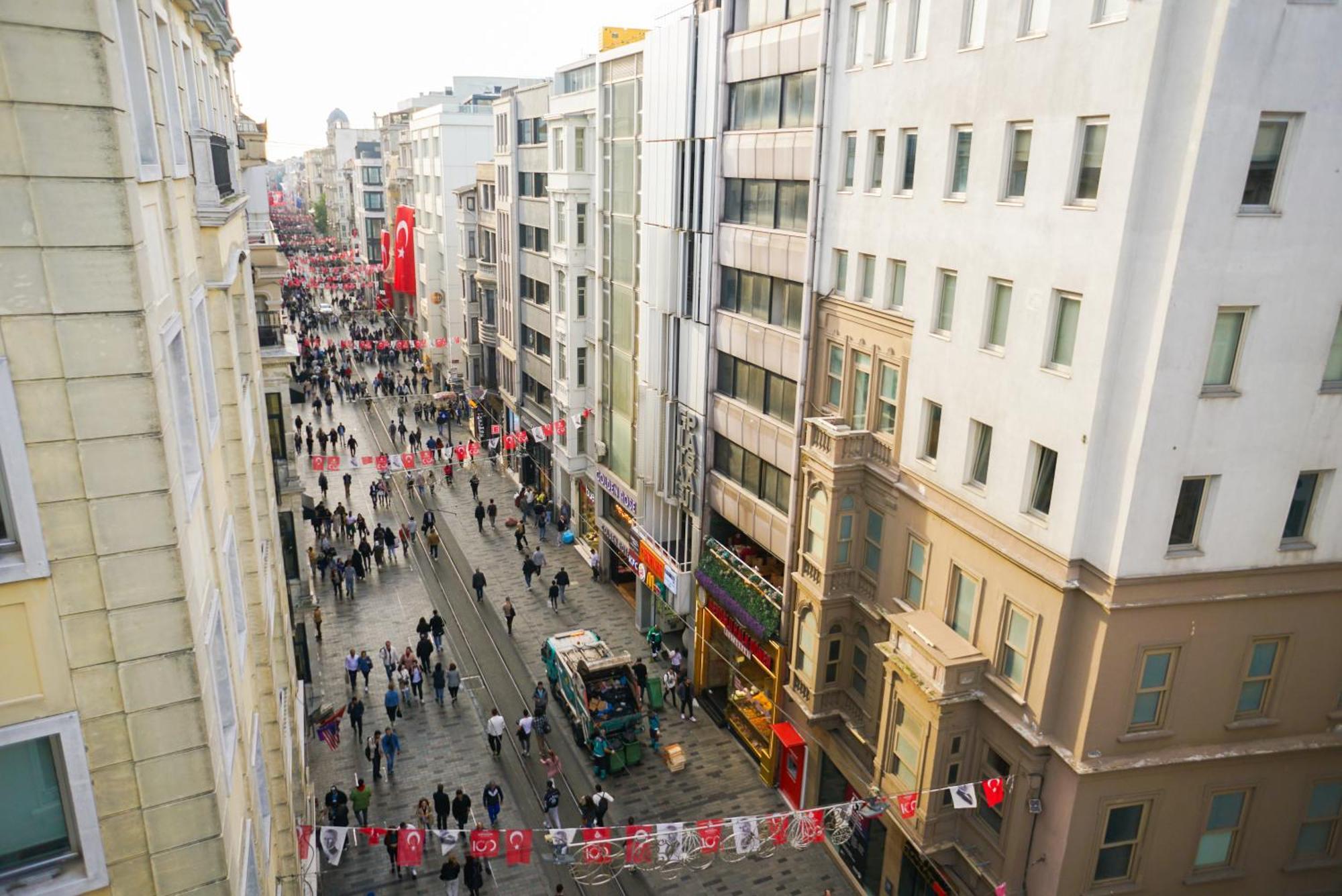 Triada Hotel Taksim - Special Category Istanbul Exterior photo